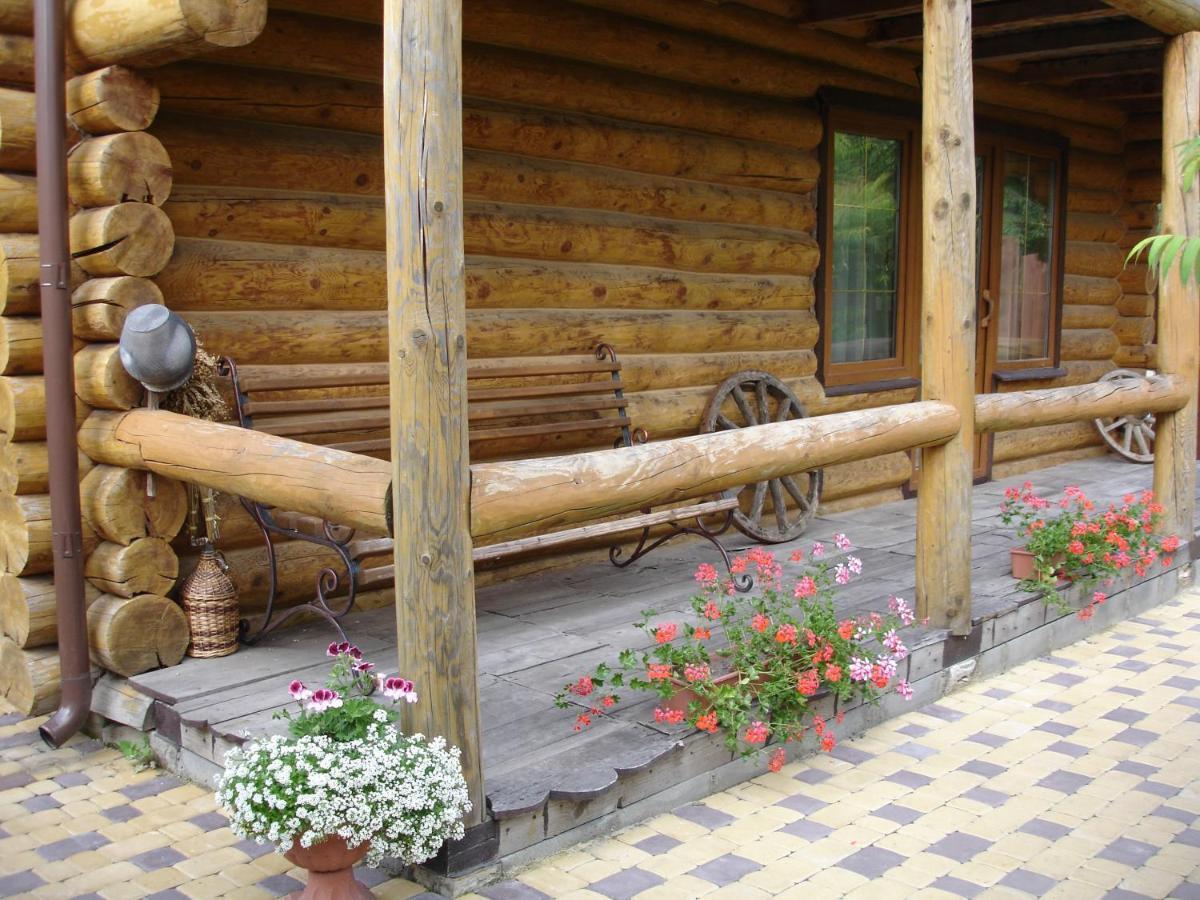 Смерекова Хата Pochaiv Bagian luar foto